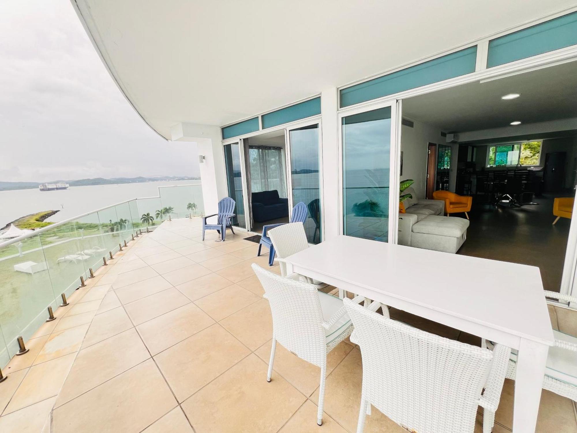 Apartment In The Causeway Amador Panama Stadt Exterior foto